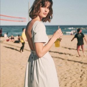 Sezane Odalie dress. NWT. It is in perfect condition and never worn.